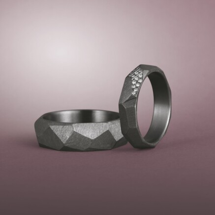 breakwater tantalum wedding bands | Atelier Marion Knorr